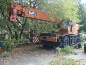 Автокран КАТО KR 300 S