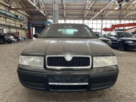 Легковой автомобиль SKODA OCTAVIA, цвет кузова черный,