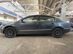 Легковой автомобиль VOLKSWAGEN PASSAT, цвет кузова серо-синий,