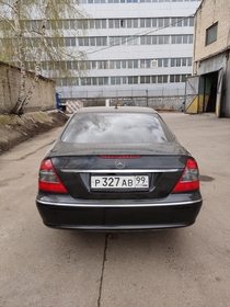 Легковой автомобиль Mercedes-Benz E-350 4MATIC, гос.рег.номер Р