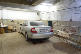 автомобиль легковой