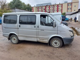 ГАЗ-2217