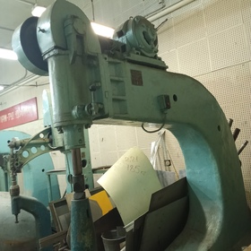 Молот выколоточный 16 KГC-M003, инв. № 500424/01