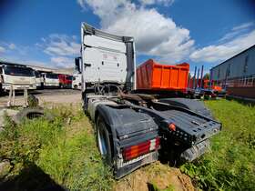 Грузовой тягач седельный MERCEDES-BENZ ACTROS 1841 LS