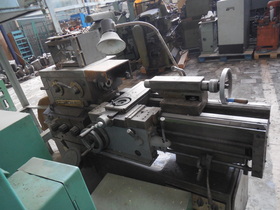 ТОКАРНО-ВИНТОРЕЗНЫЙ СТАНОК 95ТС-1(ИС-1-1