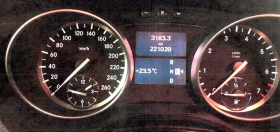 Mercedes R350