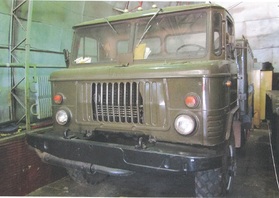 Грузовой автомобиль ГАЗ-66-14 заправщик специальными жидкостями 3СЖ-66М,