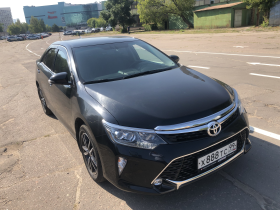 Автомобиль TOYOTA Camry