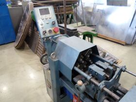 Электромеханический резьбонарезной стано