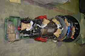 Двигатель М601Е-32, заводской № 982001 (