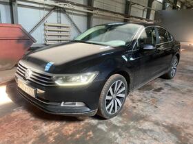 Автомобиль VOLKSWAGEN PASSAT